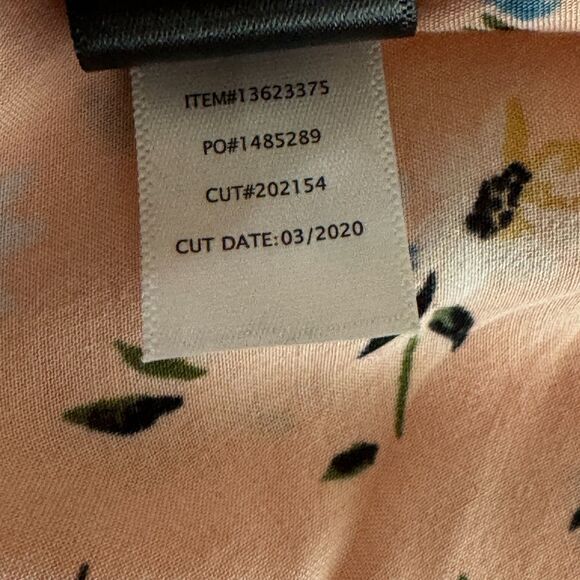 Torrid Floral Challis Button Fit Flare Blouse Peach Women's Plus Size 1X - Picture 6 of 8